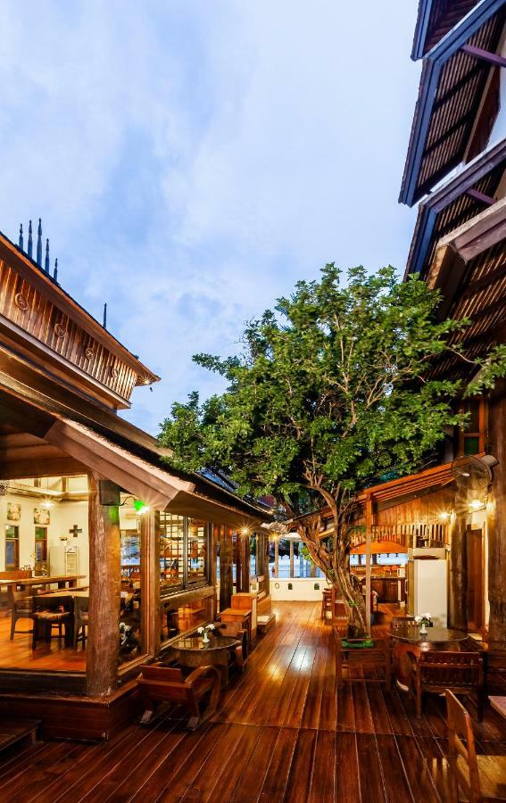 Amata Lanna Jangmuang Hotel Chiang Mai Exterior photo